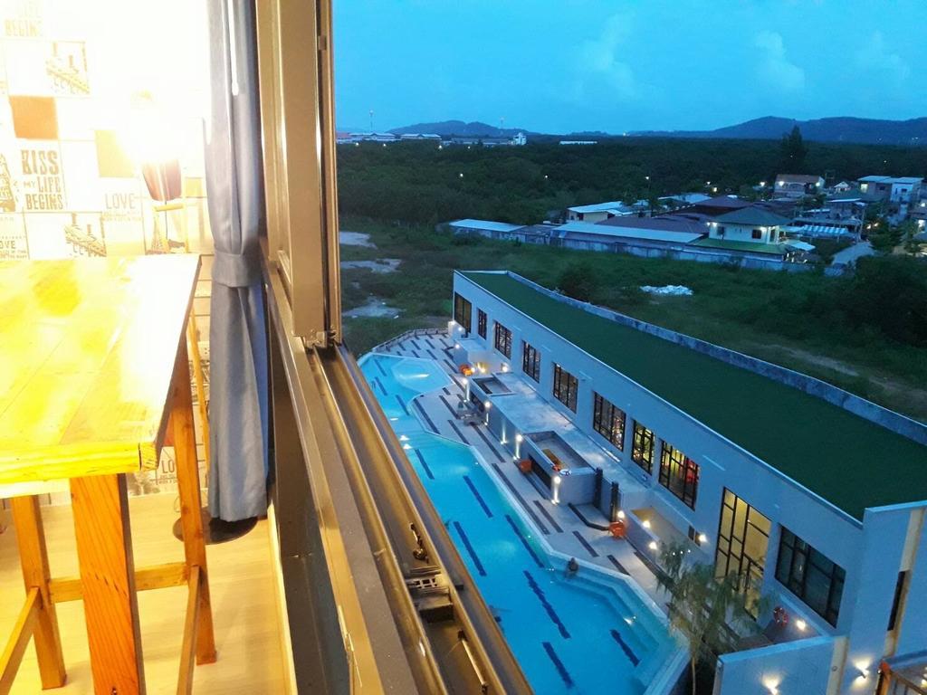 Connext Residence Phuket Εξωτερικό φωτογραφία